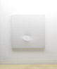 Un ovale bianco. 1973, Acrilico su tela sagomata. cm150 x 150
